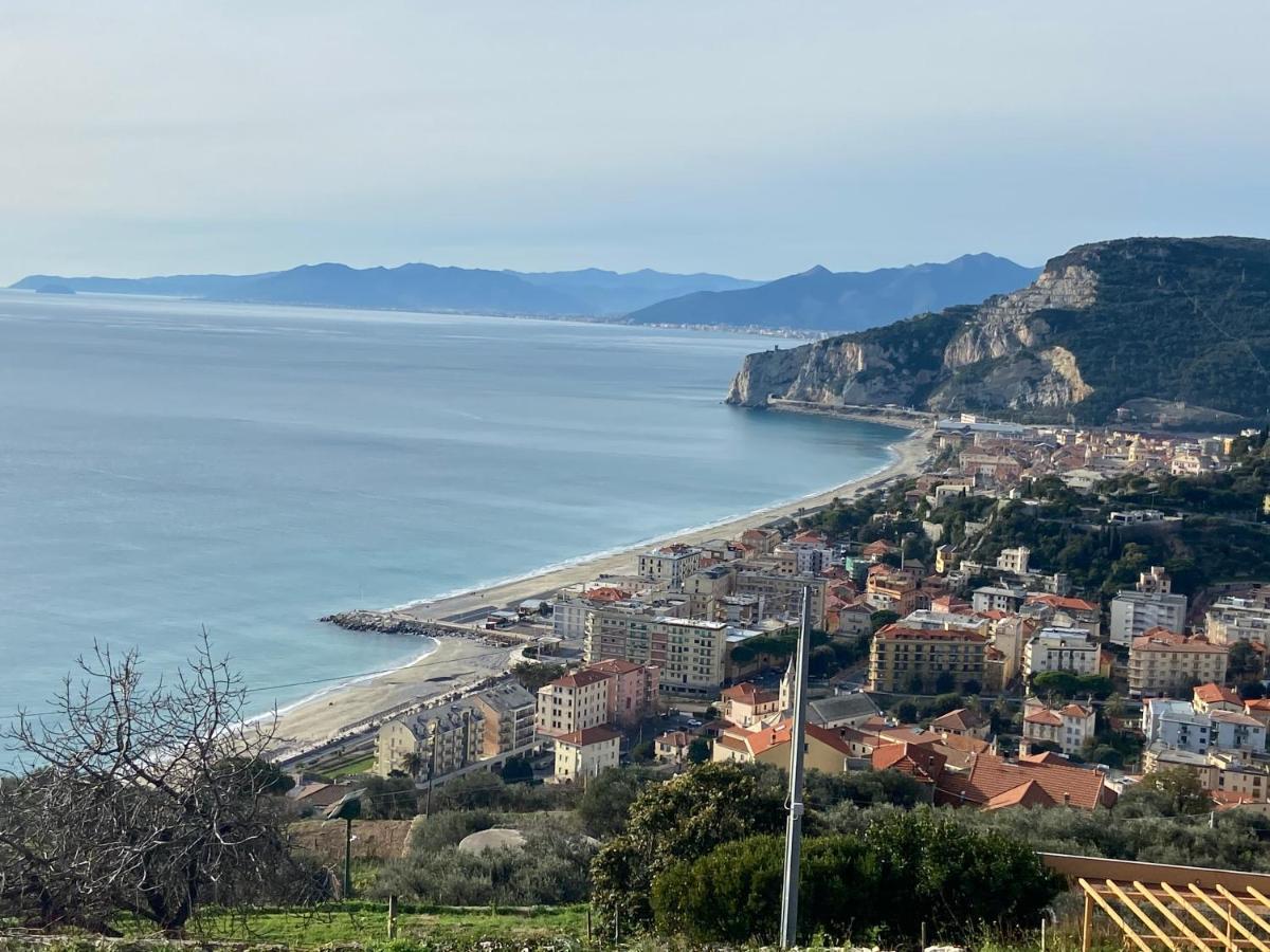 Albergo Aduepassi & Servizio Bike Shuttle Finale Ligure Exterior photo